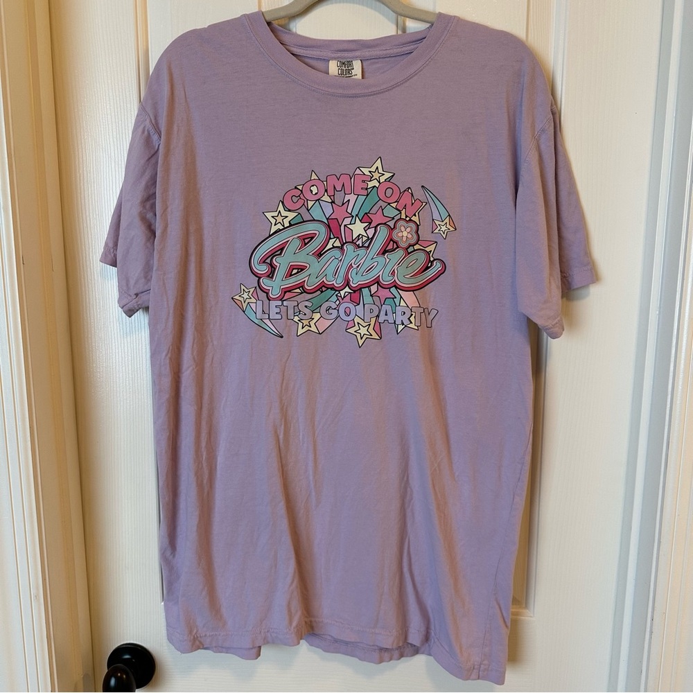 Comfort Colors Graphic Barbie Tee Size Large